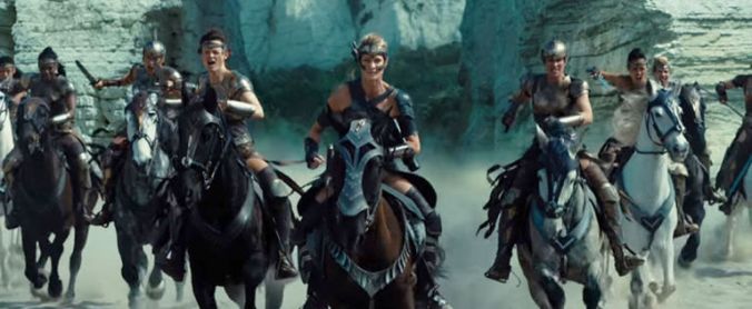 gallery-1489058413-wonder-woman-amazons-on-horseback-robin-wright